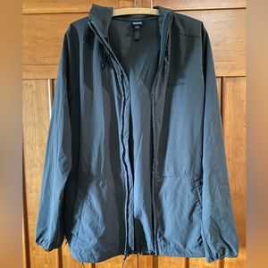 Womens Patagonia UPF 50 windbreaker. Size L.